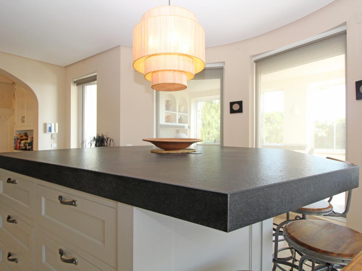 Villa 5 Dormitorios en venta en Moraira