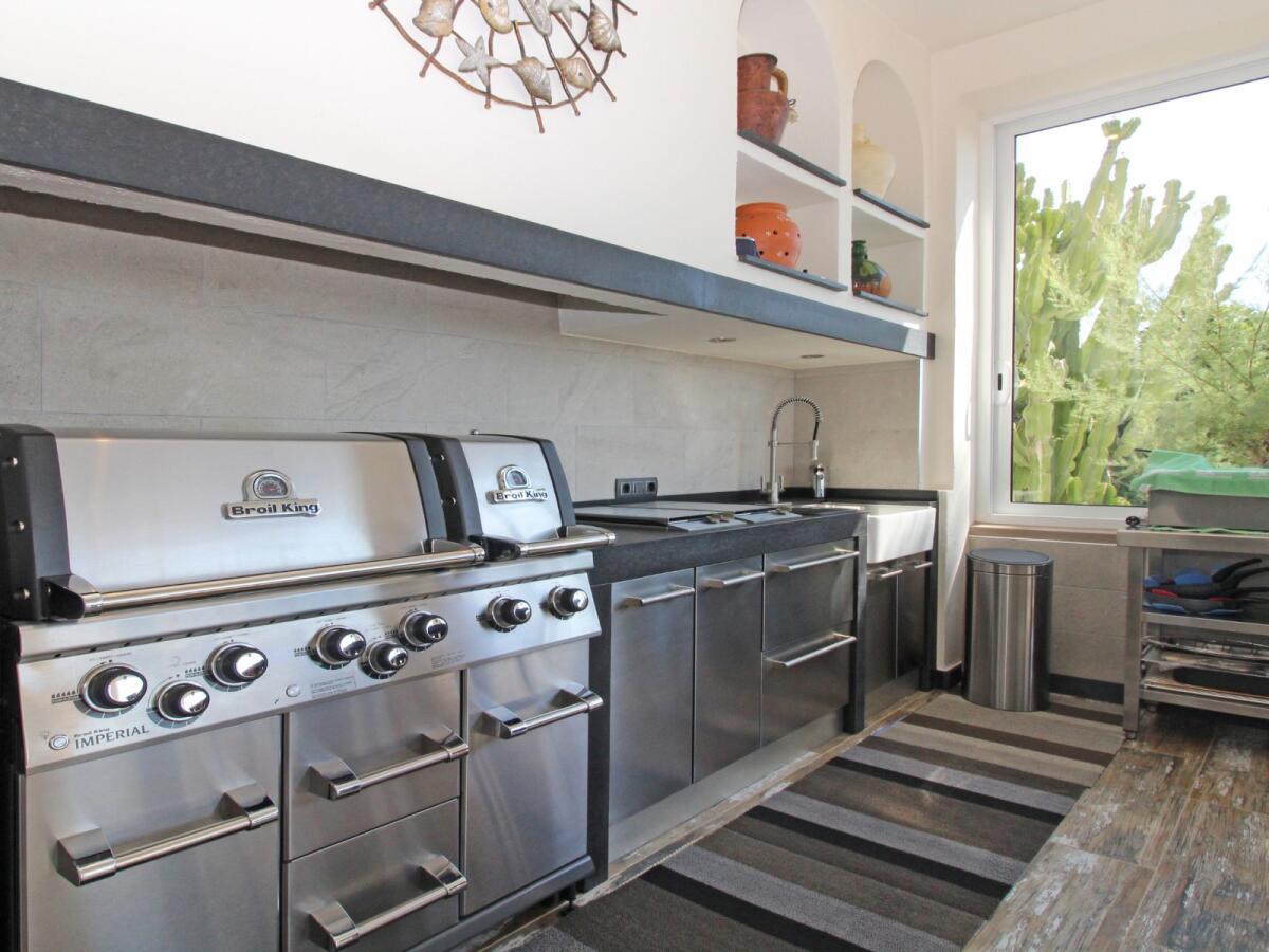 Villa 5 Dormitorios en venta en Moraira