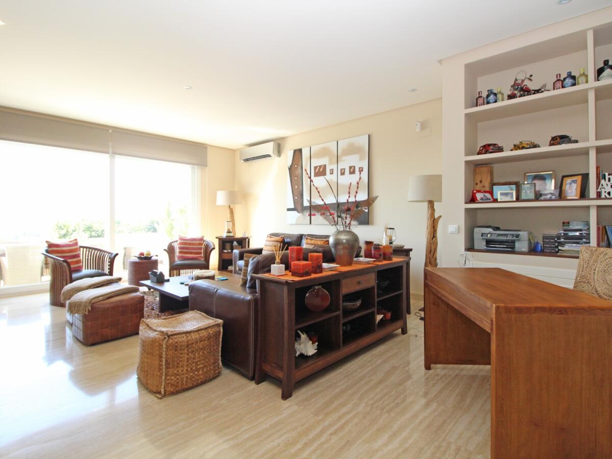 Villa 5 Dormitorios en venta en Moraira
