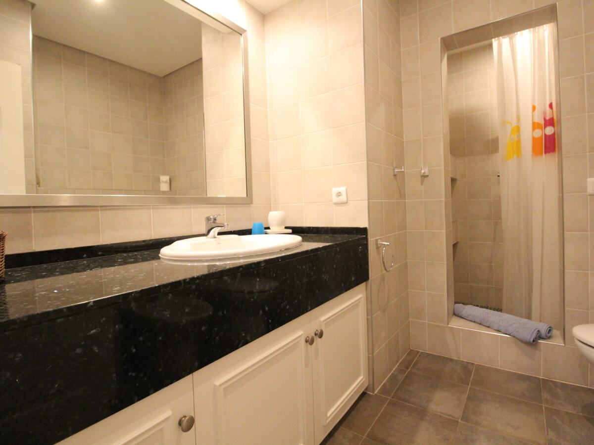 Villa 5 Dormitorios en venta en Moraira