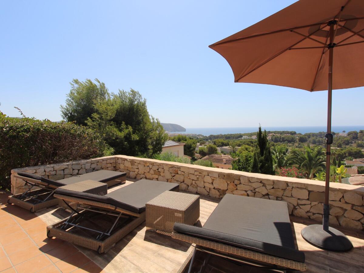 Villa 5 Dormitorios en venta en Moraira