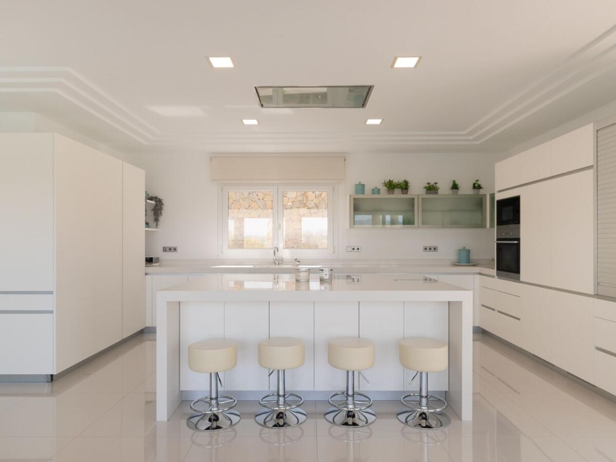 Villa 4 Dormitorios en venta en Moraira