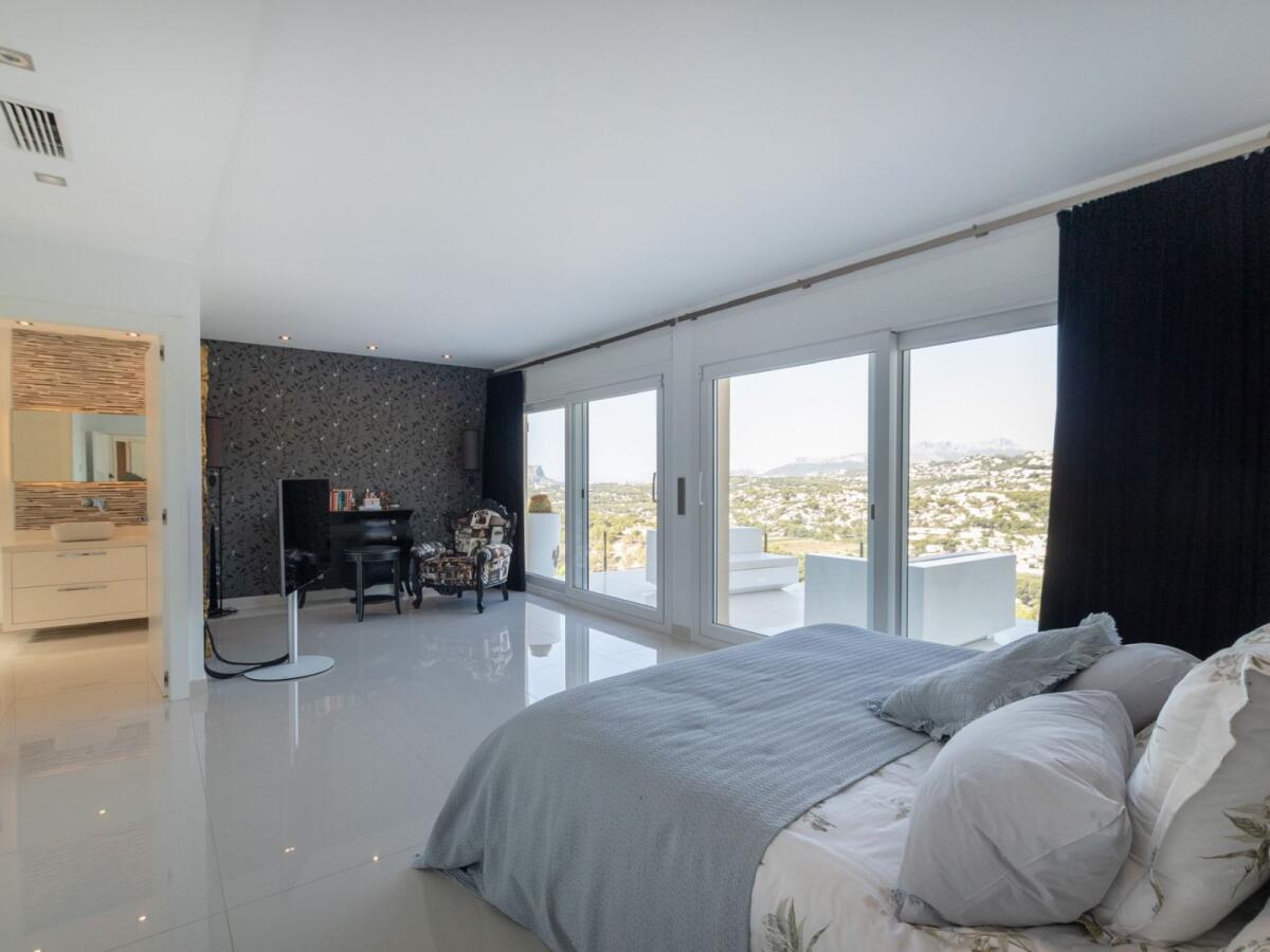 Villa 4 Dormitorios en venta en Moraira