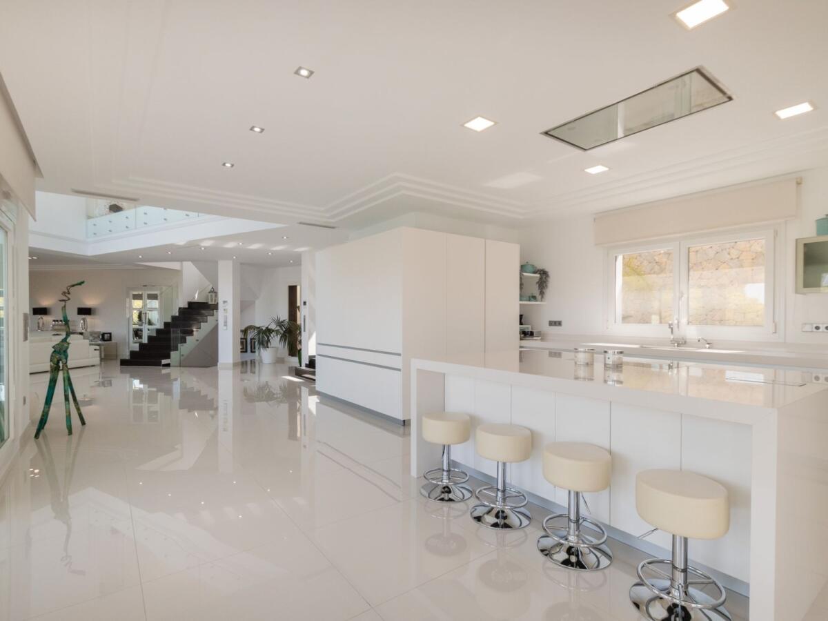 Villa 4 Dormitorios en venta en Moraira