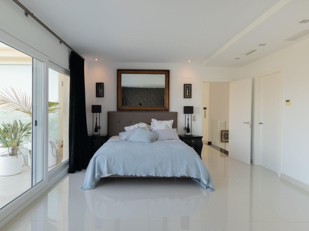 Villa 4 Dormitorios en venta en Moraira