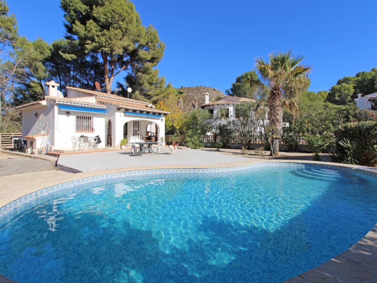 Villa 2 Dormitorios en venta en Moraira El Portet
