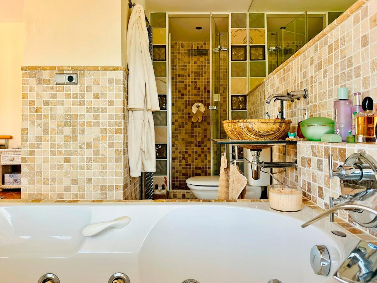 Villa 5 Dormitorios en venta en Moraira Villotel