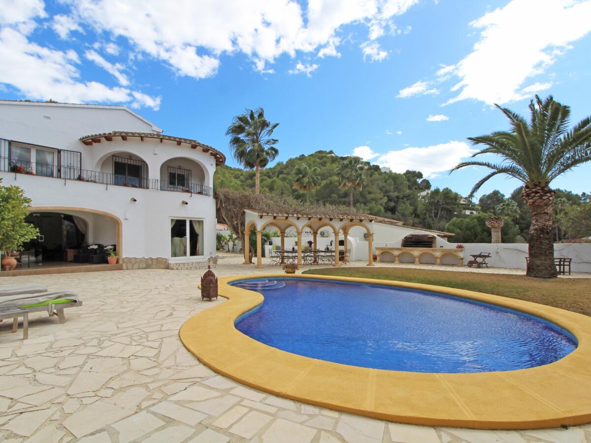 Villa 5 Dormitorios en venta en Moraira Villotel