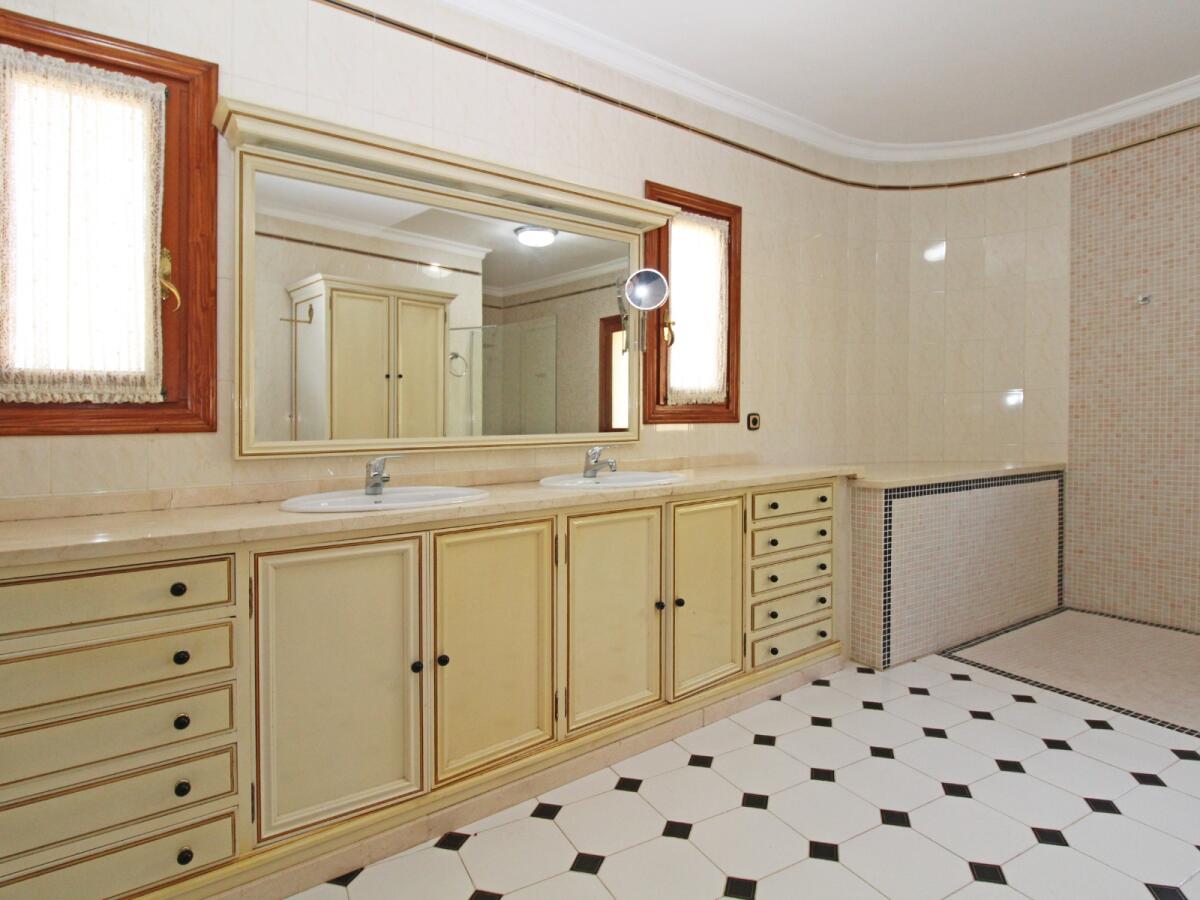 Villa 8 Dormitorios en venta en Moraira Benimeit