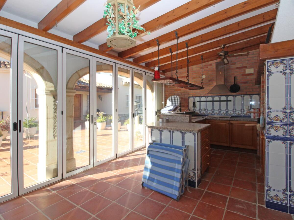 Villa 8 Dormitorios en venta en Moraira Benimeit