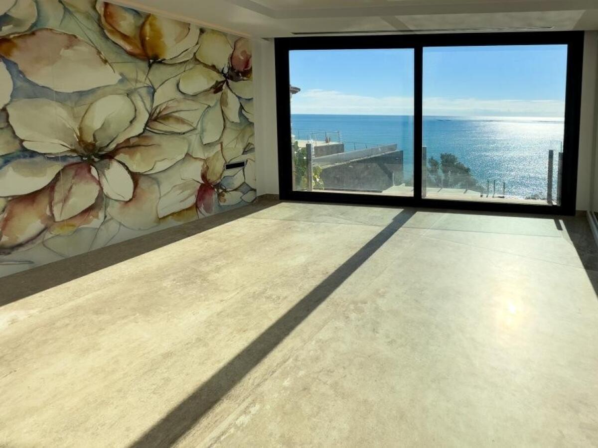 Villa 4 Dormitorios en venta en Calpe