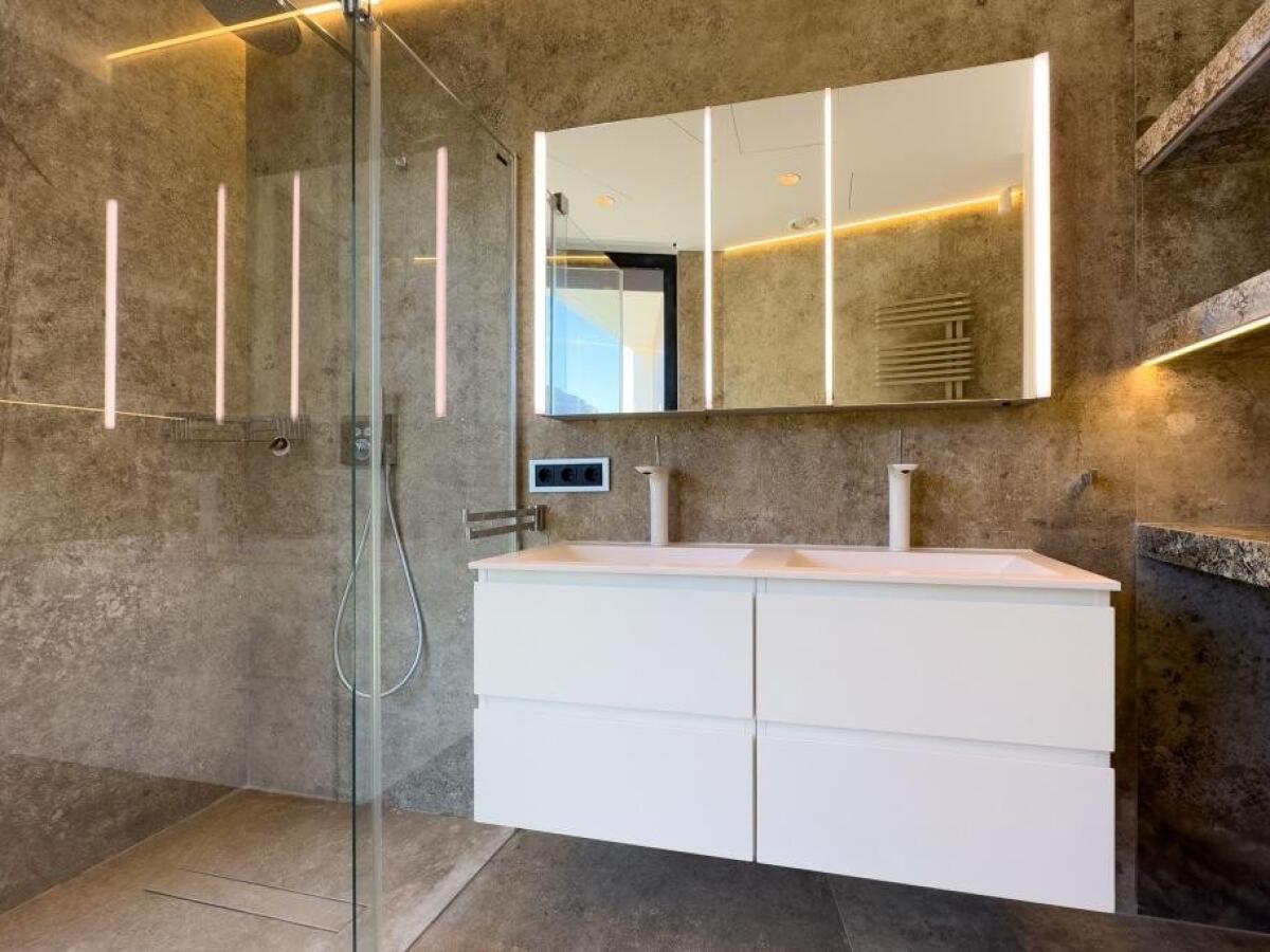 Villa 4 Dormitorios en venta en Calpe