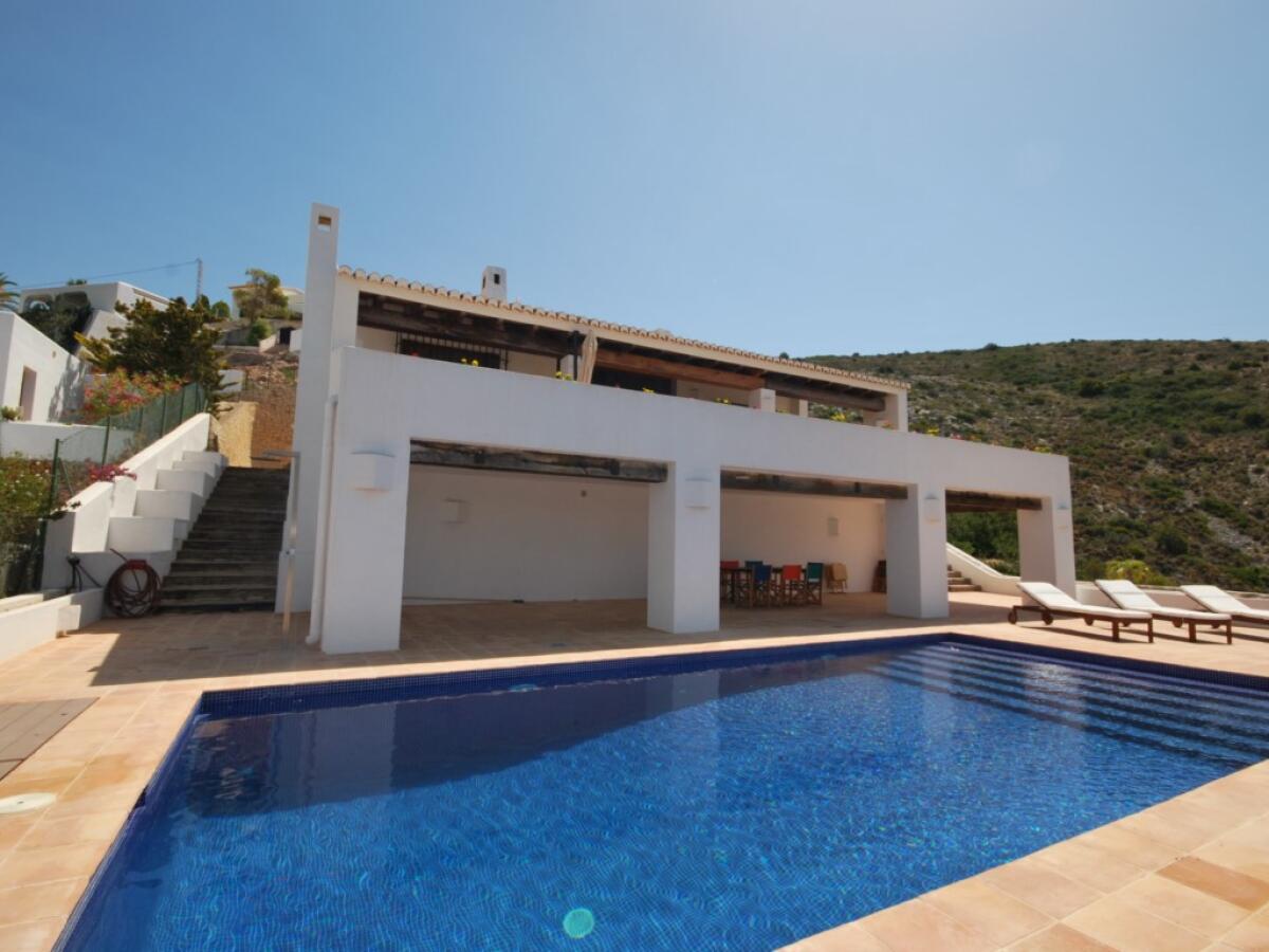 Villa 5 Dormitorios en venta en Moraira El Portet