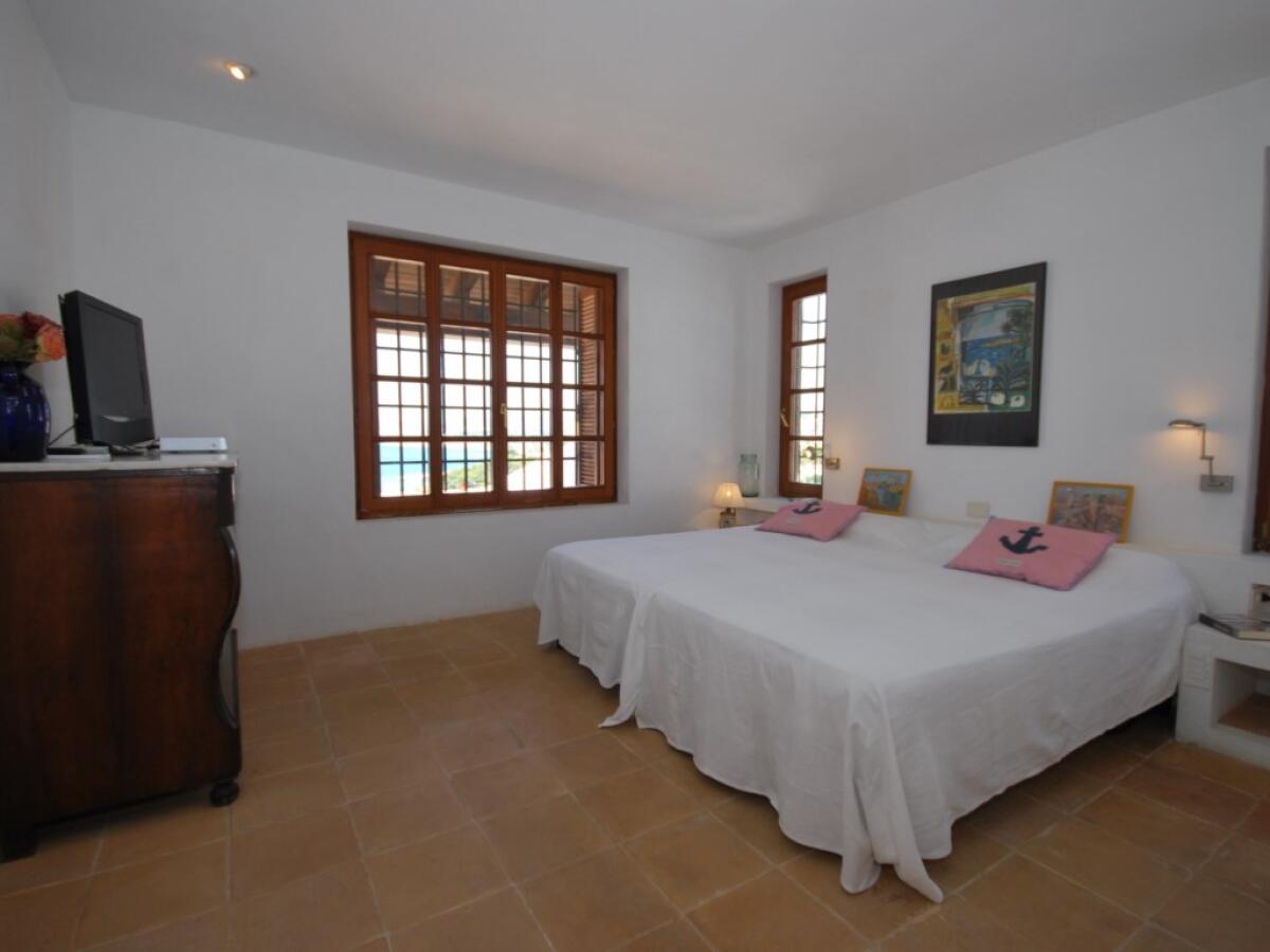 Villa 5 Dormitorios en venta en Moraira El Portet