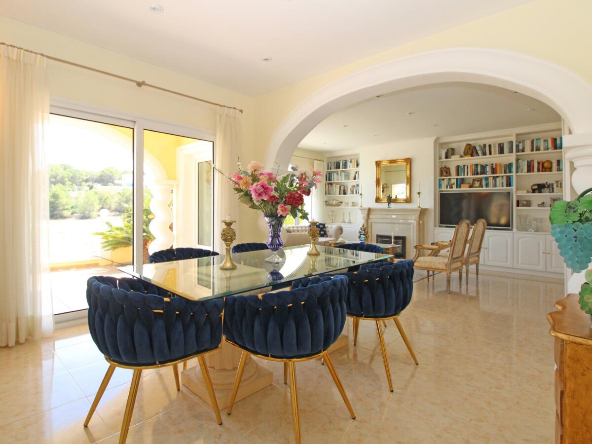 Villa 3 Dormitorios en venta en Moraira Pinar de l'Advocat
