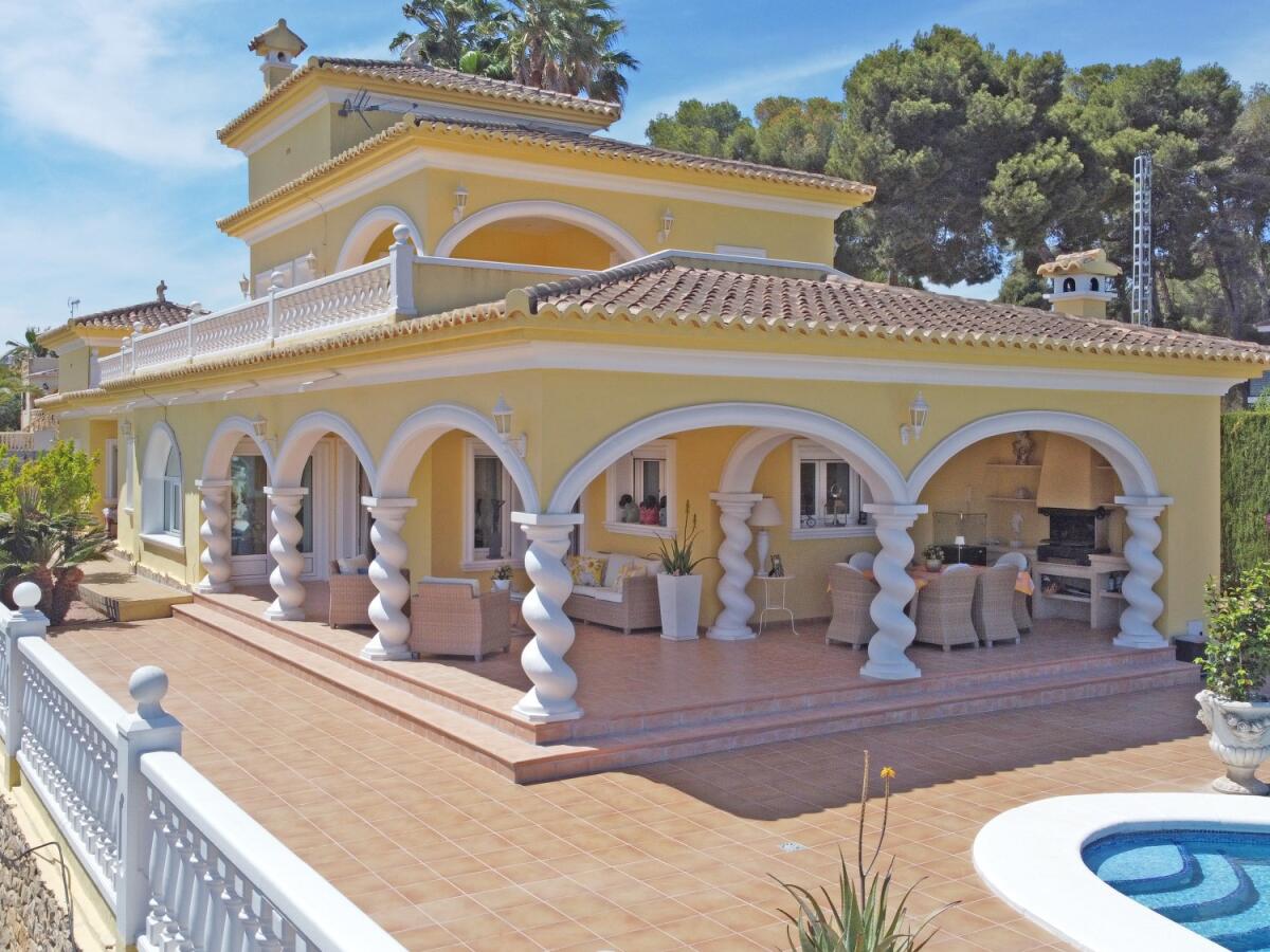 Villa 3 Dormitorios en venta en Moraira Pinar de l'Advocat