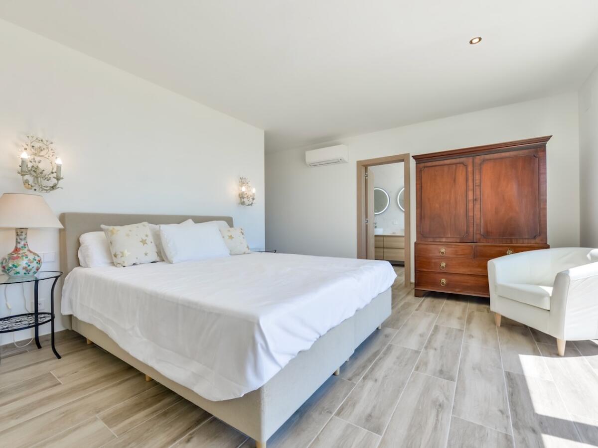 Villa 4 Dormitorios en venta en Moraira La Sabatera