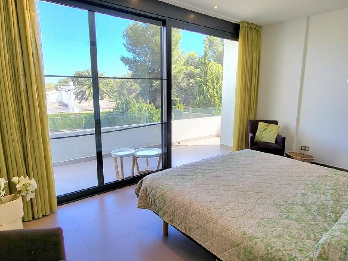 Villa 3 Dormitorios en venta en Javea