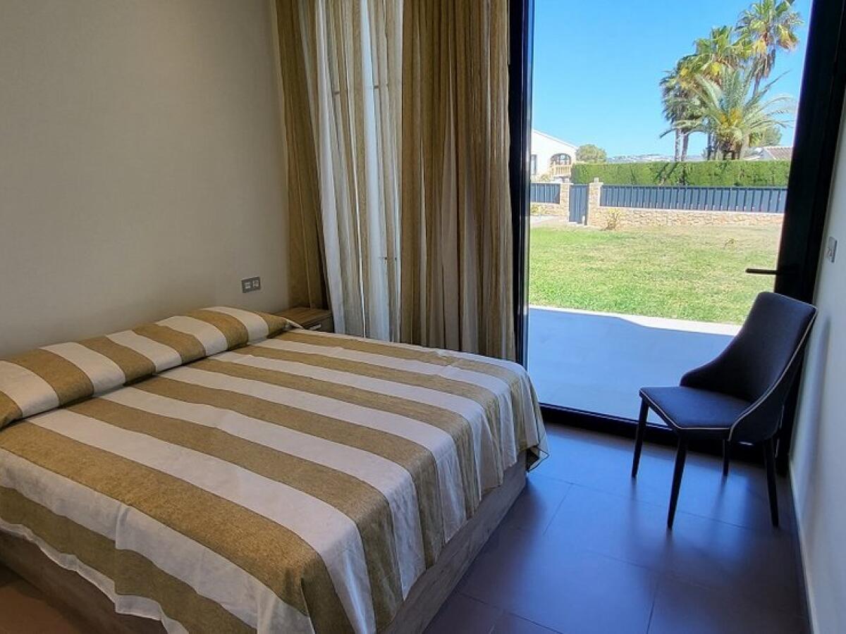 Villa 3 Dormitorios en venta en Javea