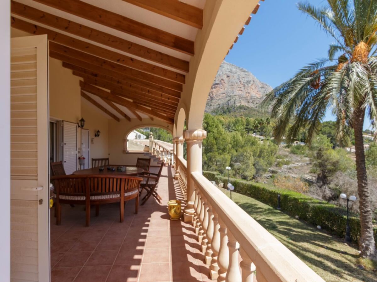 Villa 4 Dormitorios en venta en Javea Montgó