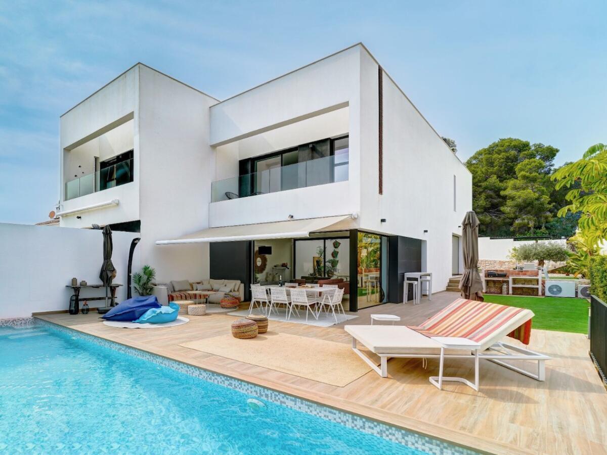 Villa 4 Dormitorios en venta en Moraira La Cometa