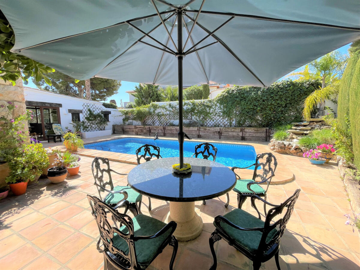 Villa 3 Dormitorios en venta en Moraira