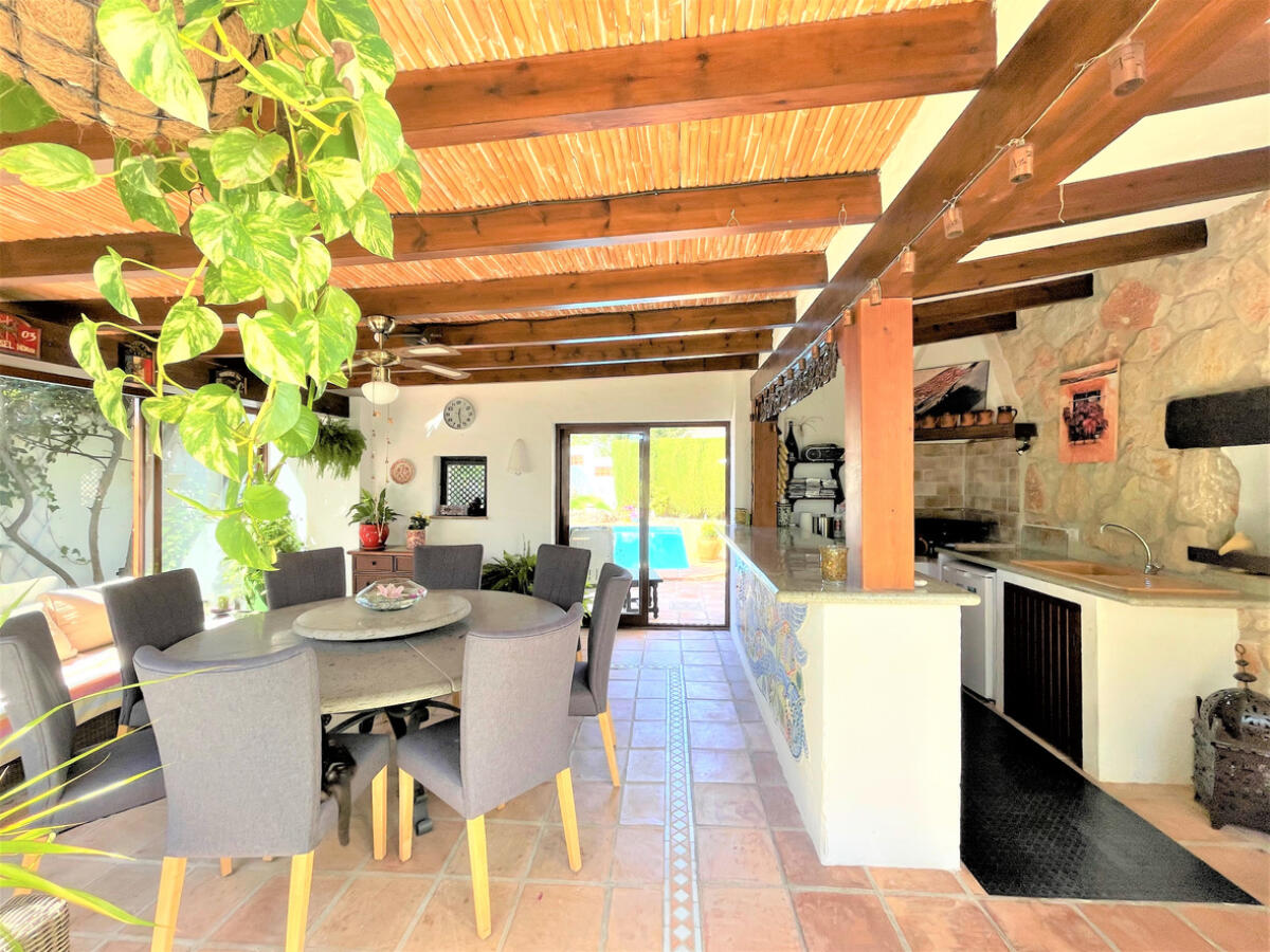 Villa 3 Dormitorios en venta en Moraira