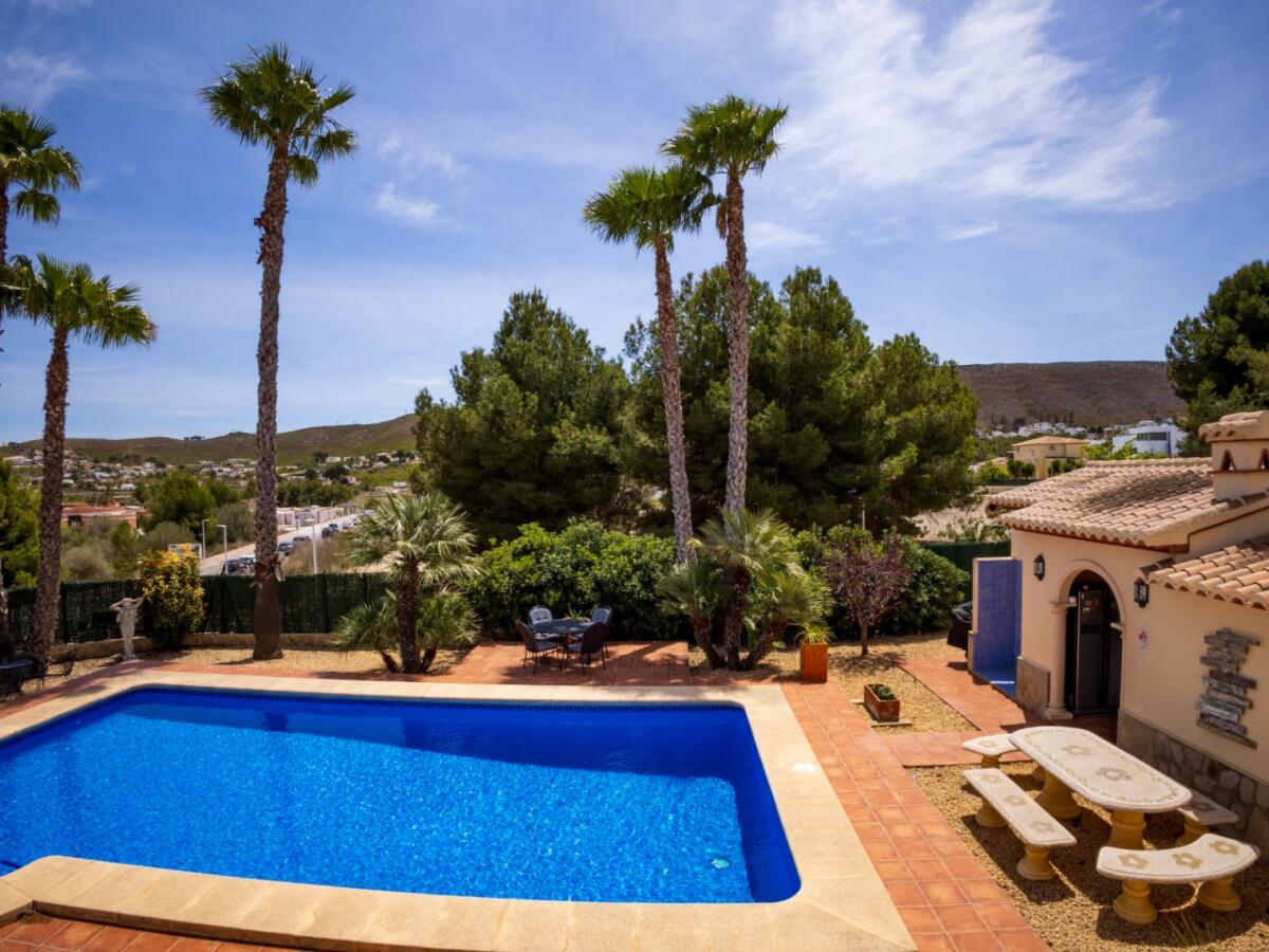 Villa 3 Dormitorios en venta en Javea La Lluca