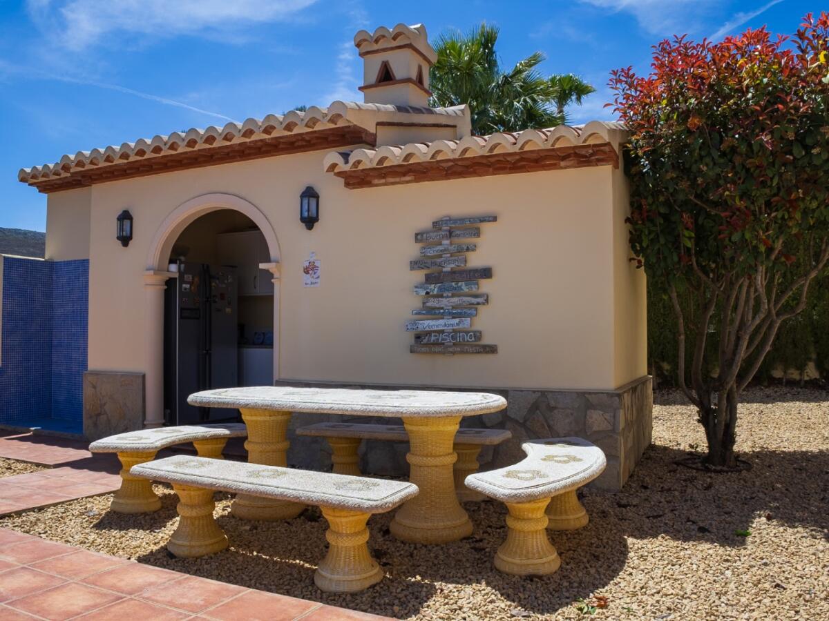 Villa 3 Dormitorios en venta en Javea La Lluca