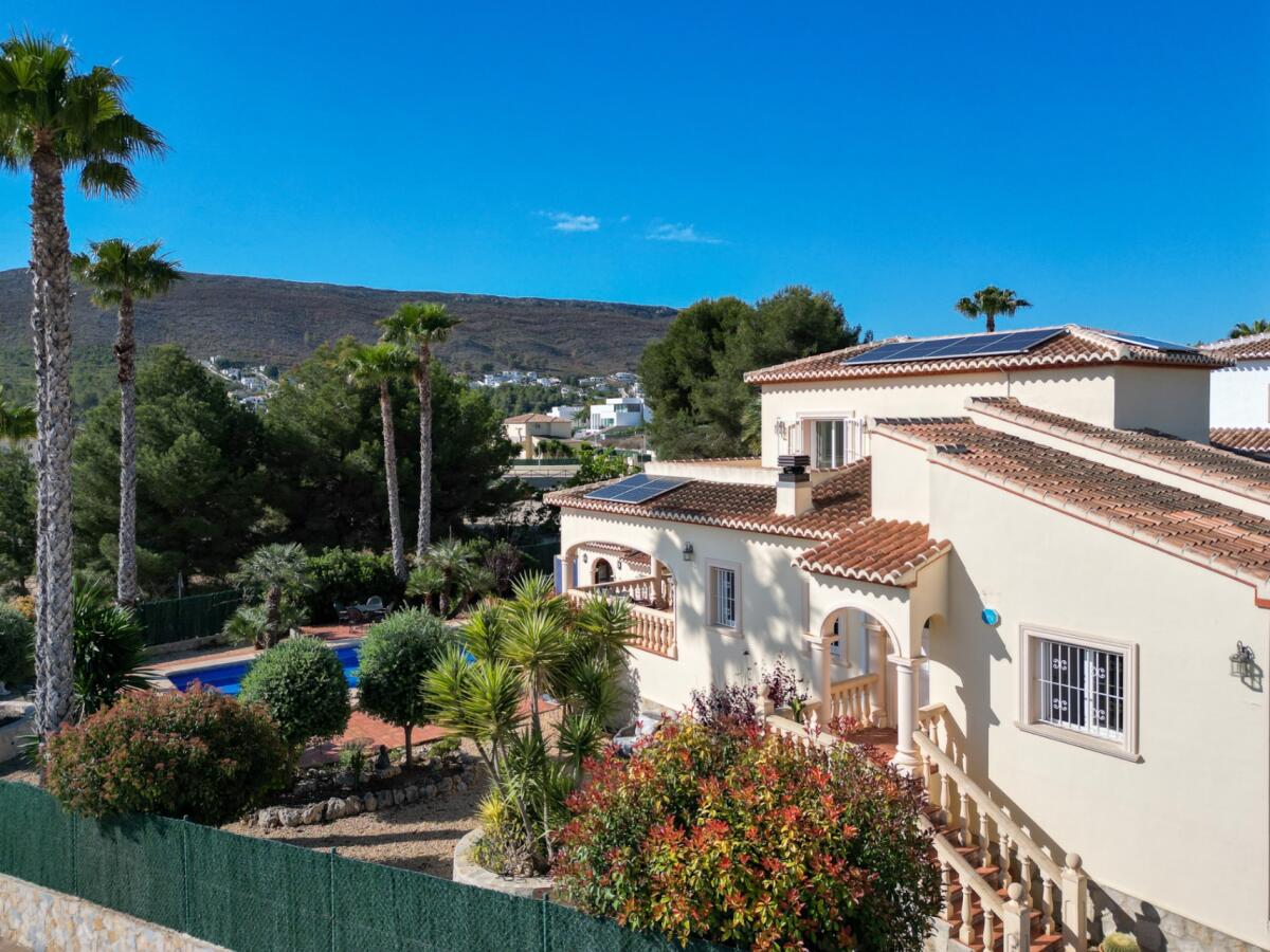Villa 3 Dormitorios en venta en Javea La Lluca