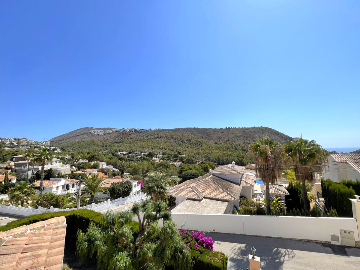 Villa 5 Dormitorios en venta en Moraira