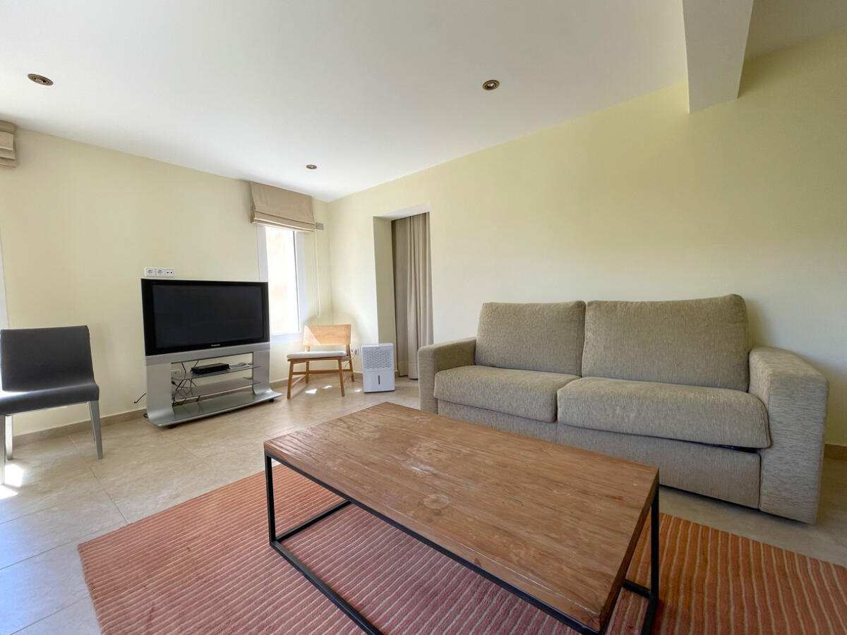 Villa 5 Dormitorios en venta en Moraira